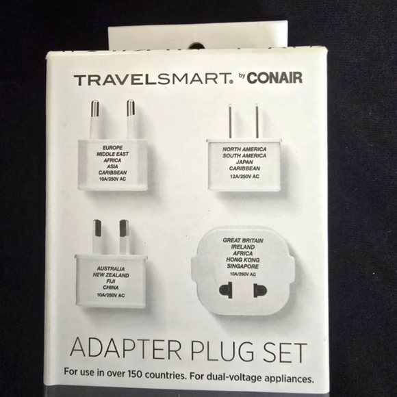 NEW! TravelSmart Adapter Plug Set - White! Ecellent For Traveling See Details! - Picture 1 of 3